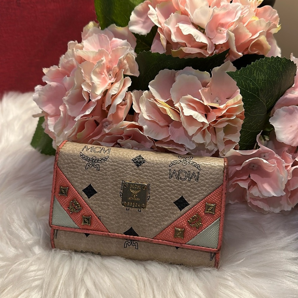 MCM wallet